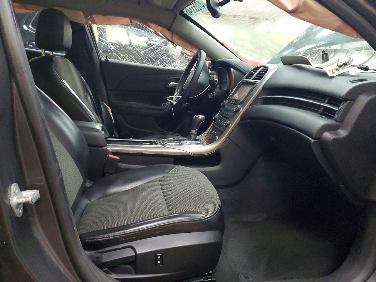 2013 CHEVROLET MALIBU 1LT photo 13