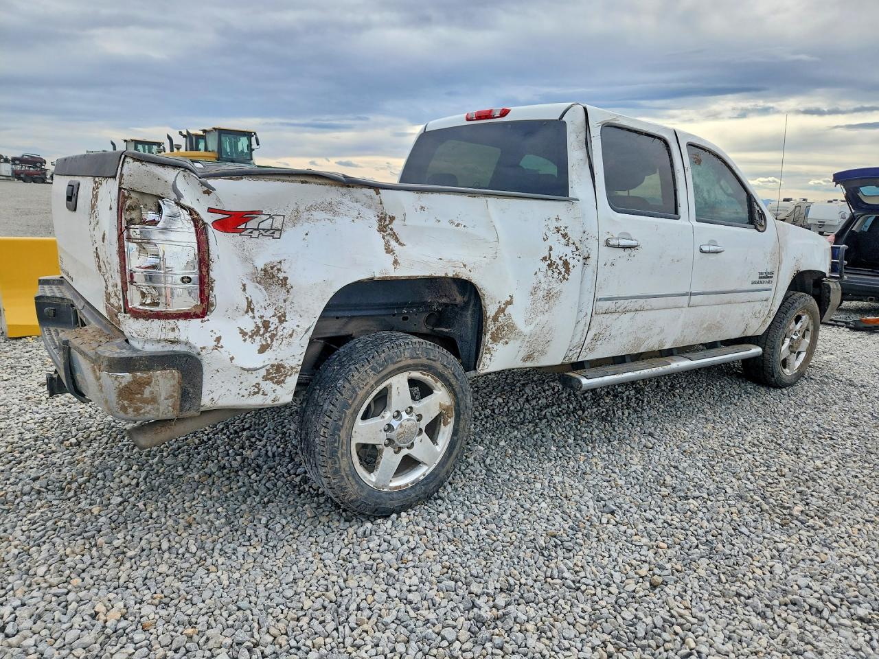 2014 GMC SIERRA K2500 SLE photo 3
