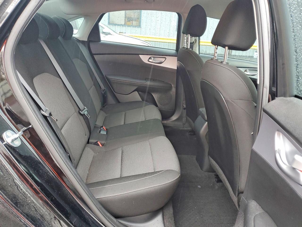 2023 KIA FORTE LXS photo 19