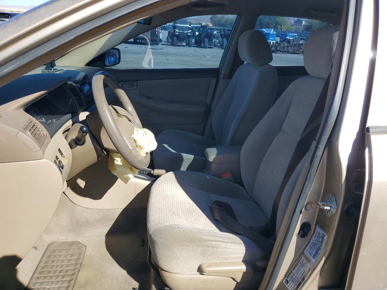 2005 TOYOTA COROLLA CE photo 13