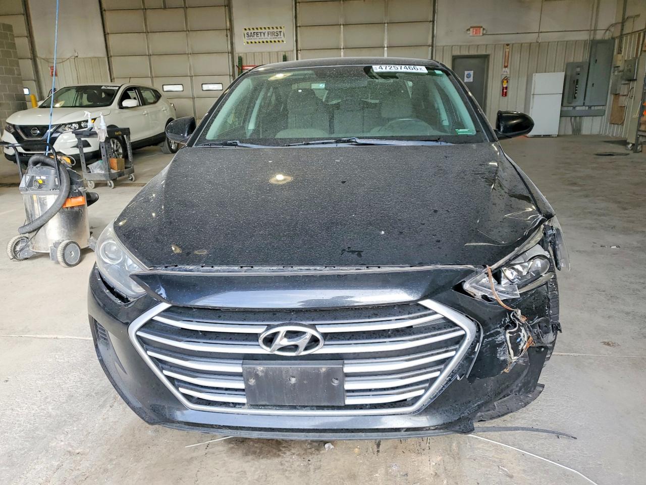 2018 HYUNDAI ELANTRA SEL photo 9