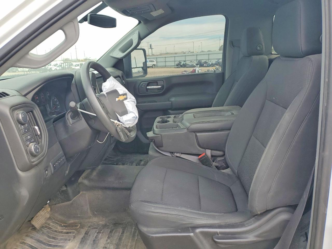 2020 CHEVROLET SILVERADO K3500 photo 13
