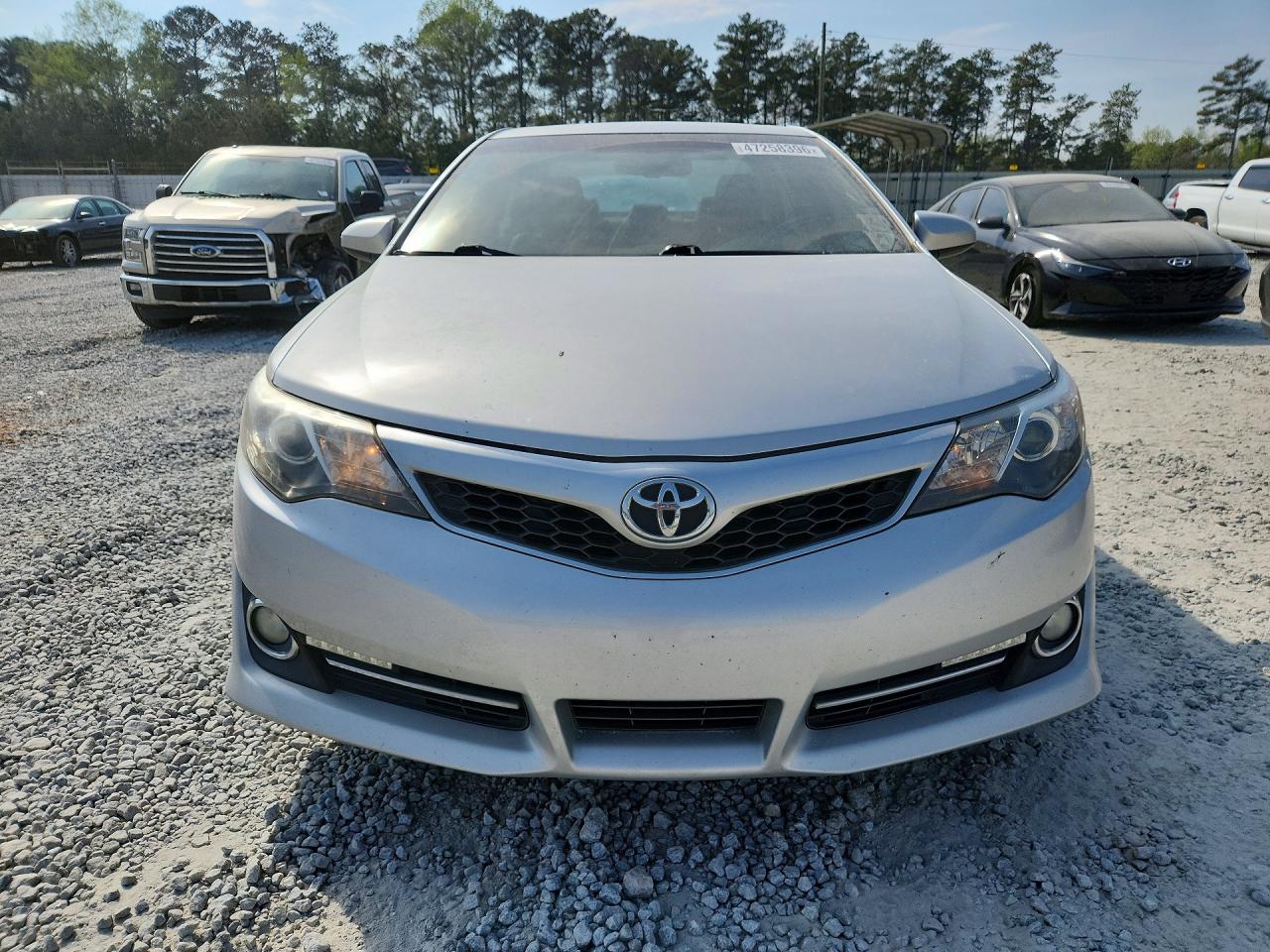 2014 TOYOTA CAMRY SE V6 photo 5