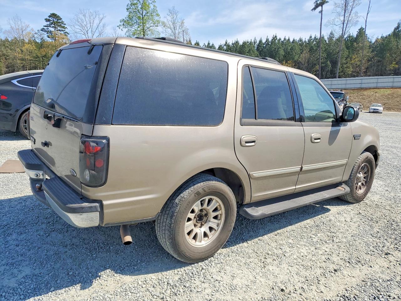 2002 FORD EXPEDITION XLT photo 5