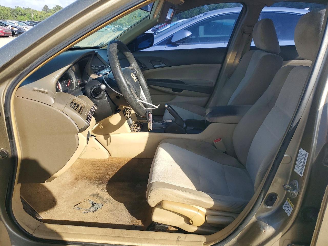 2009 HONDA ACCORD LX photo 7