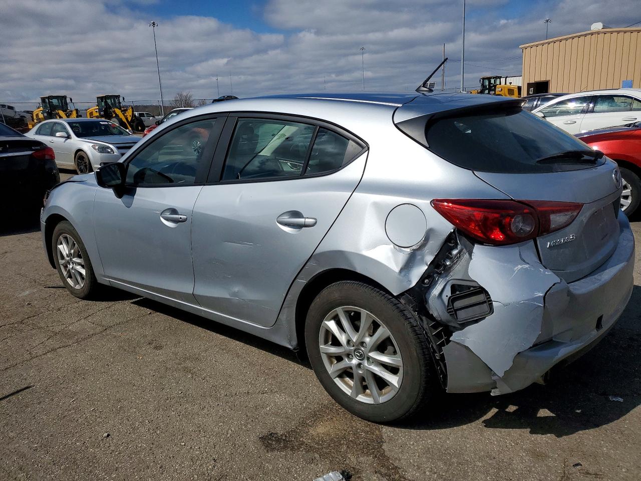 2018 MAZDA 3 SPORT photo 3