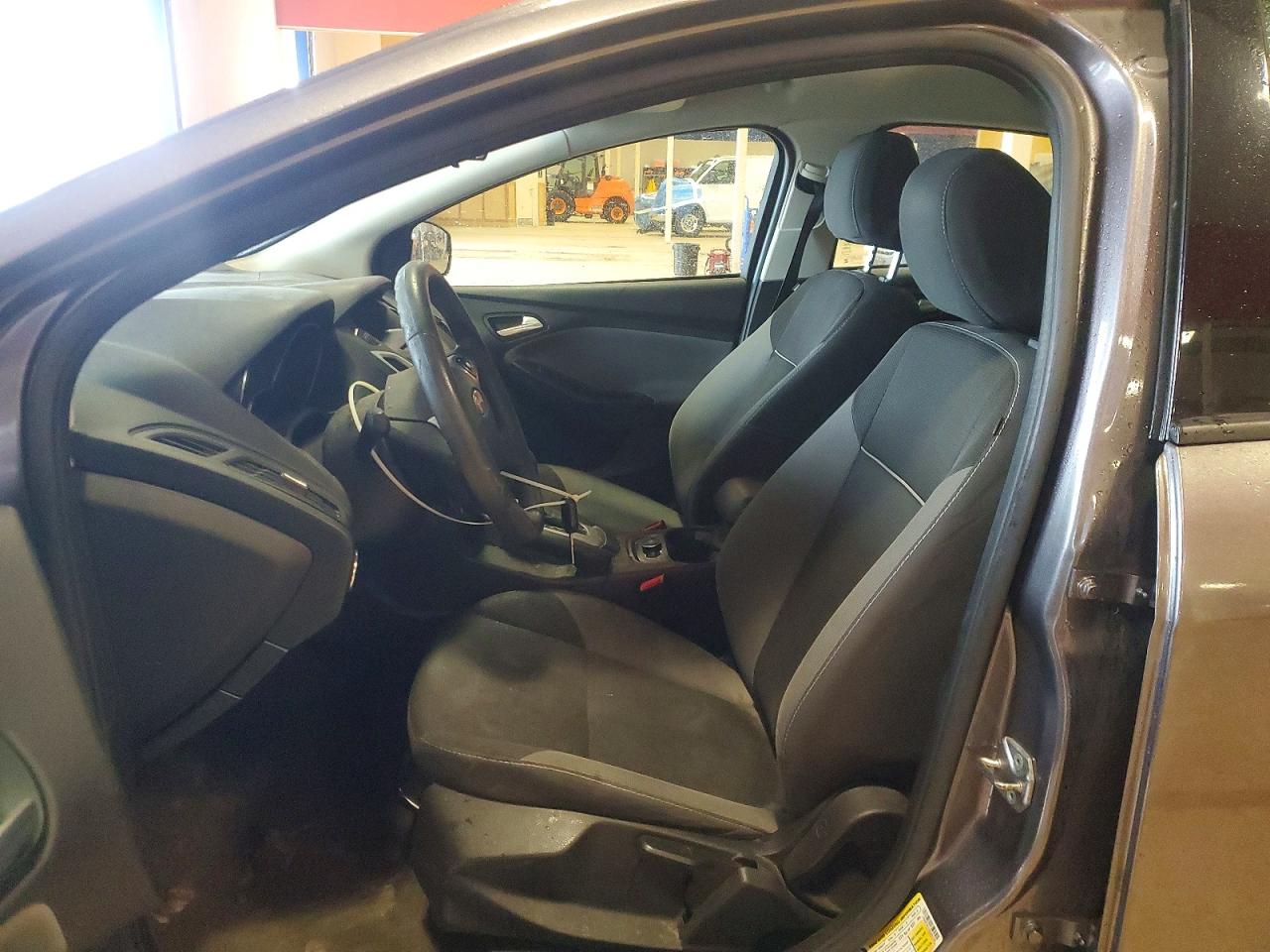 2014 FORD FOCUS photo 7