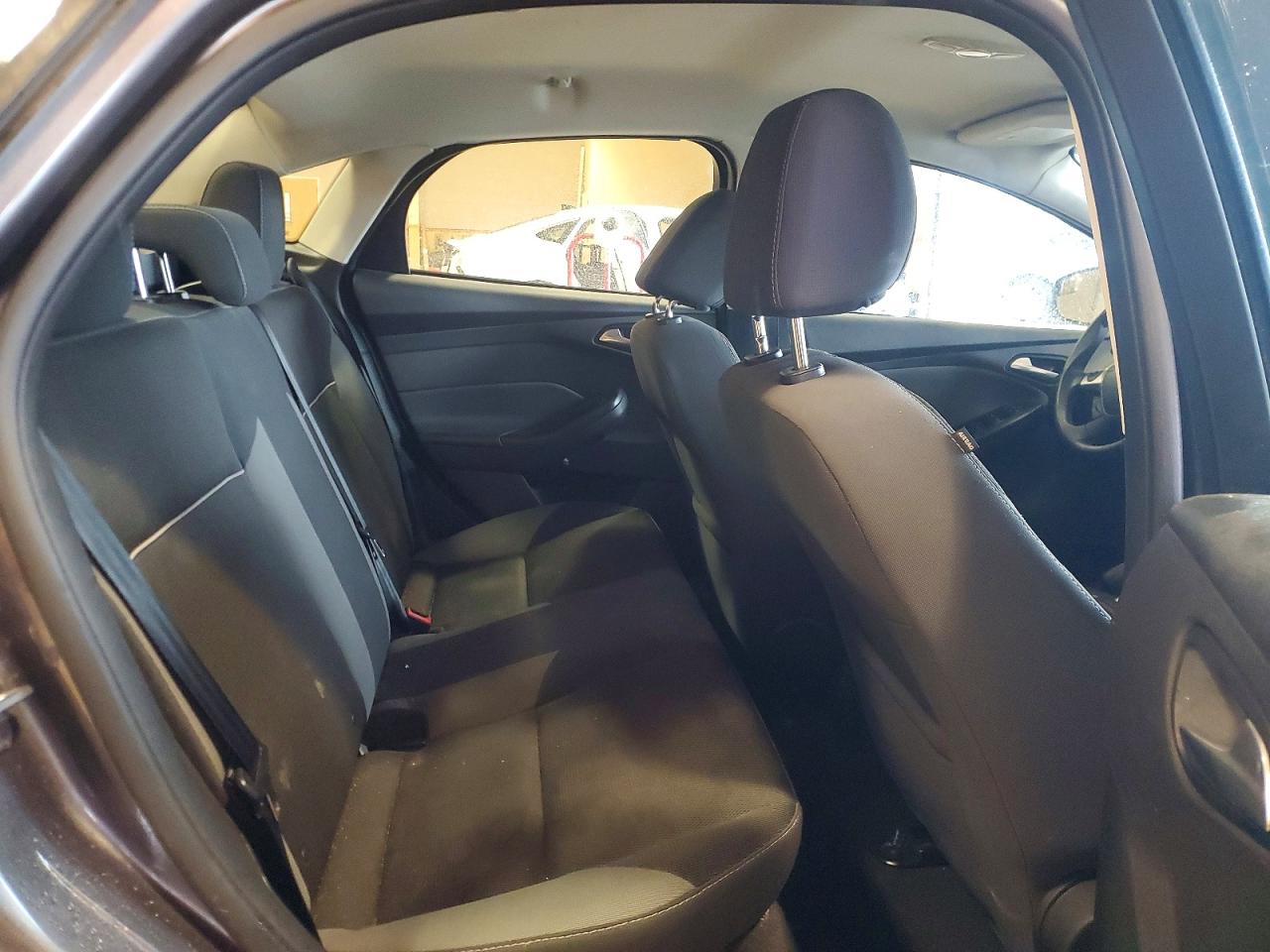 2014 FORD FOCUS photo 10