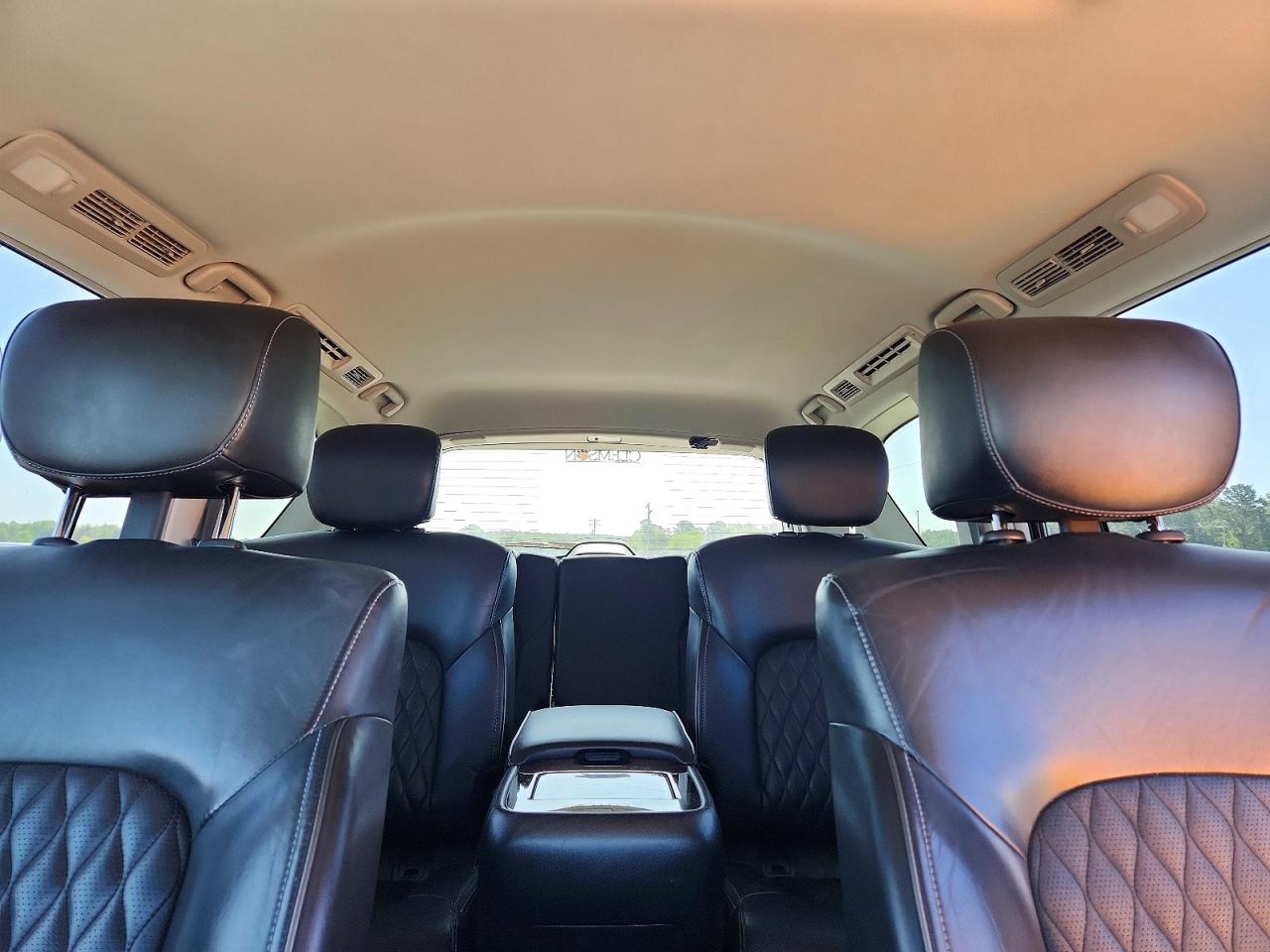 2019 INFINITI QX80 LUXE photo 19