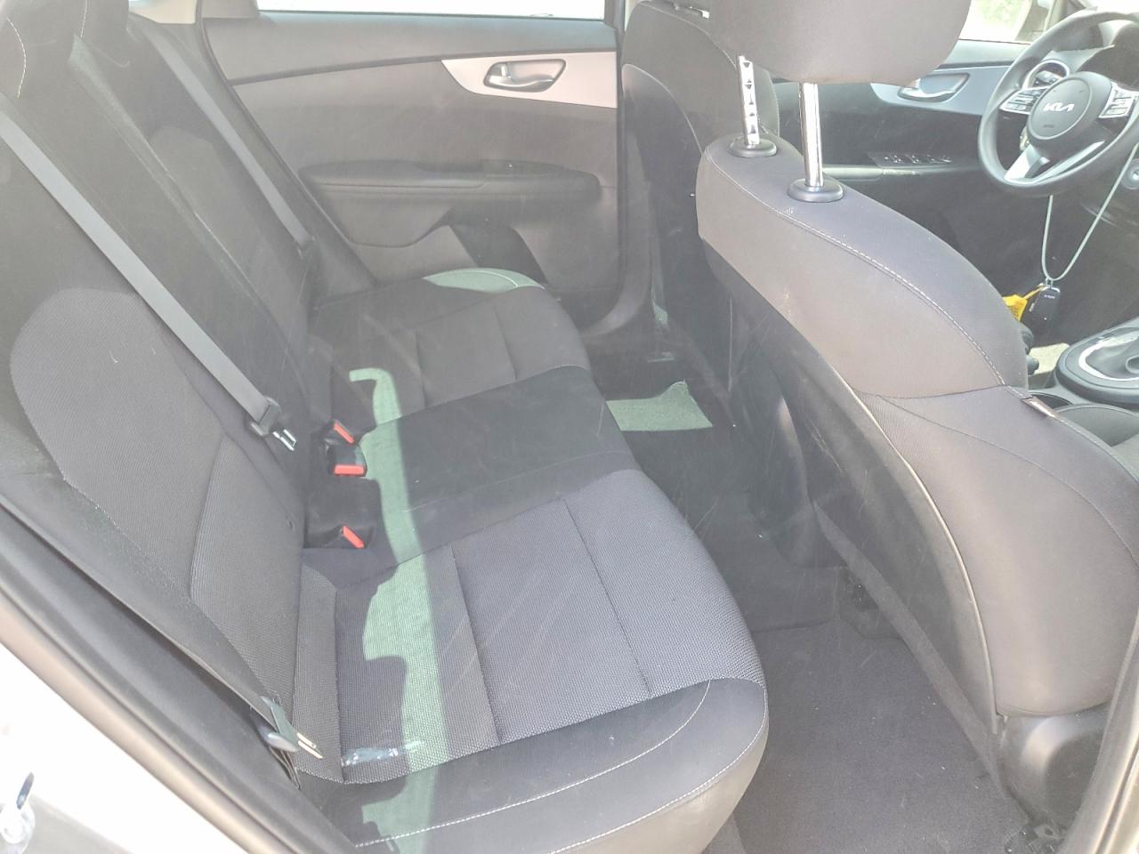 2024 KIA FORTE LXS photo 19