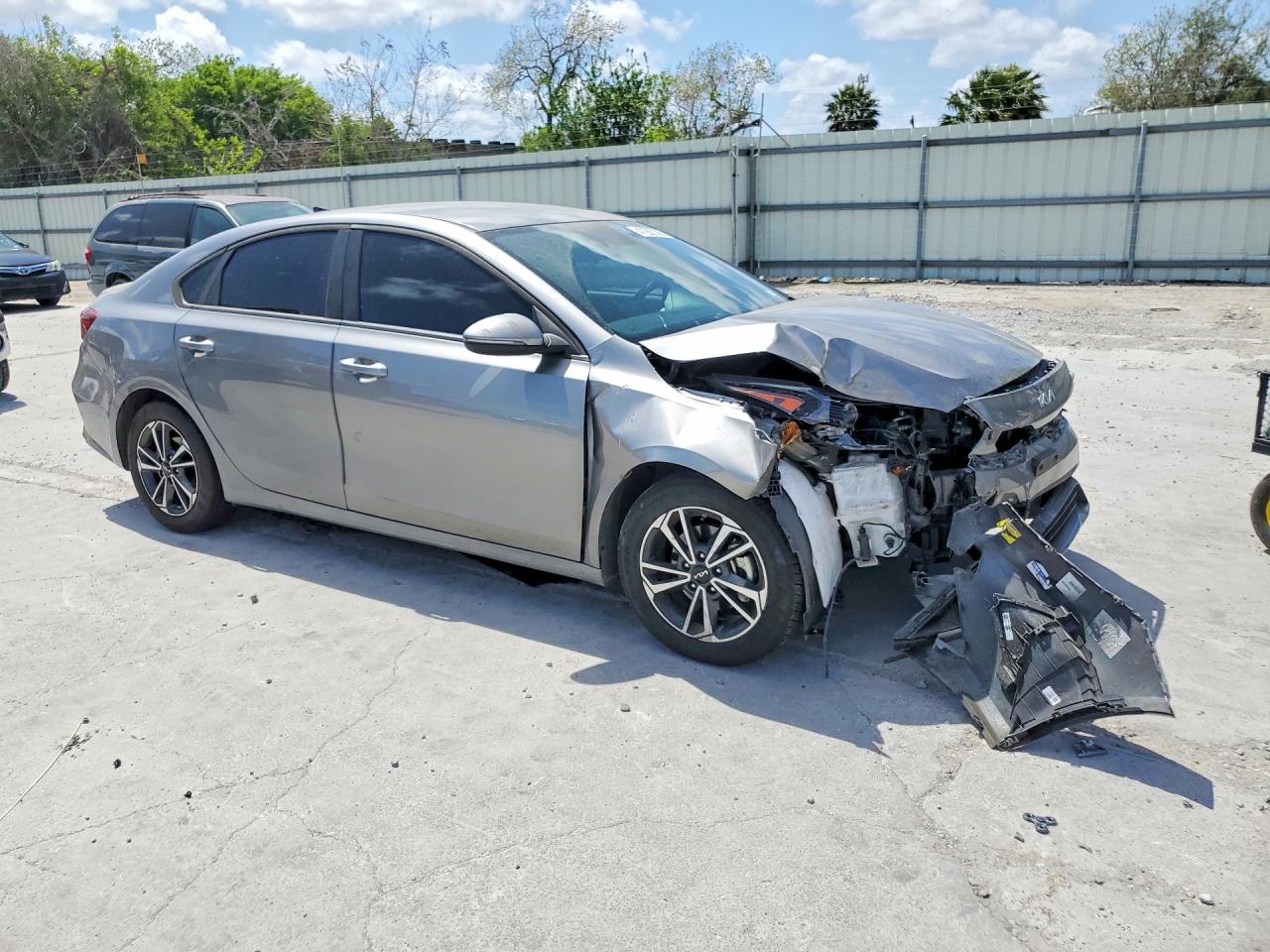 2024 KIA FORTE LXS photo 7