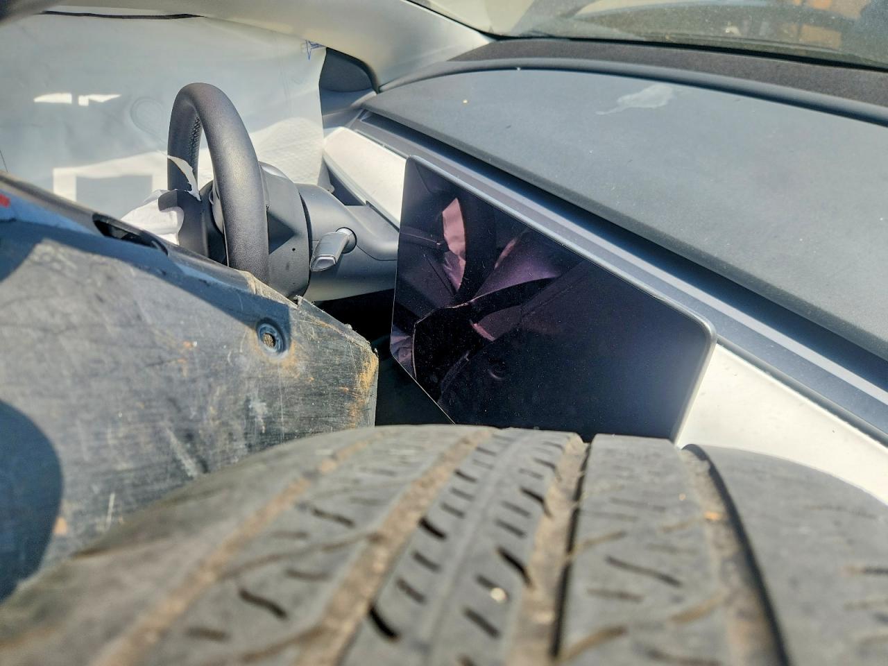2023 TESLA MODEL 3 photo 9