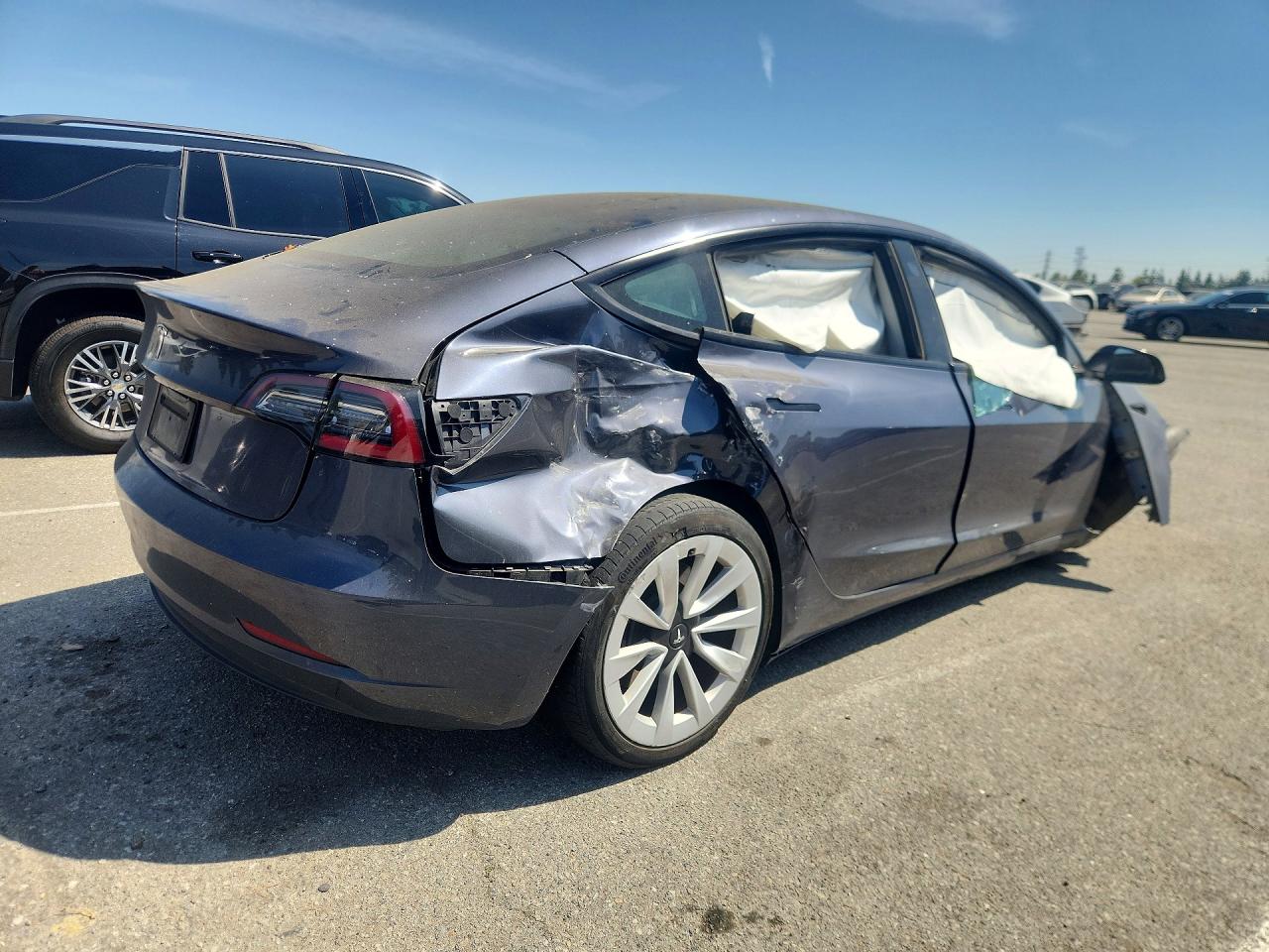 2023 TESLA MODEL 3 photo 3
