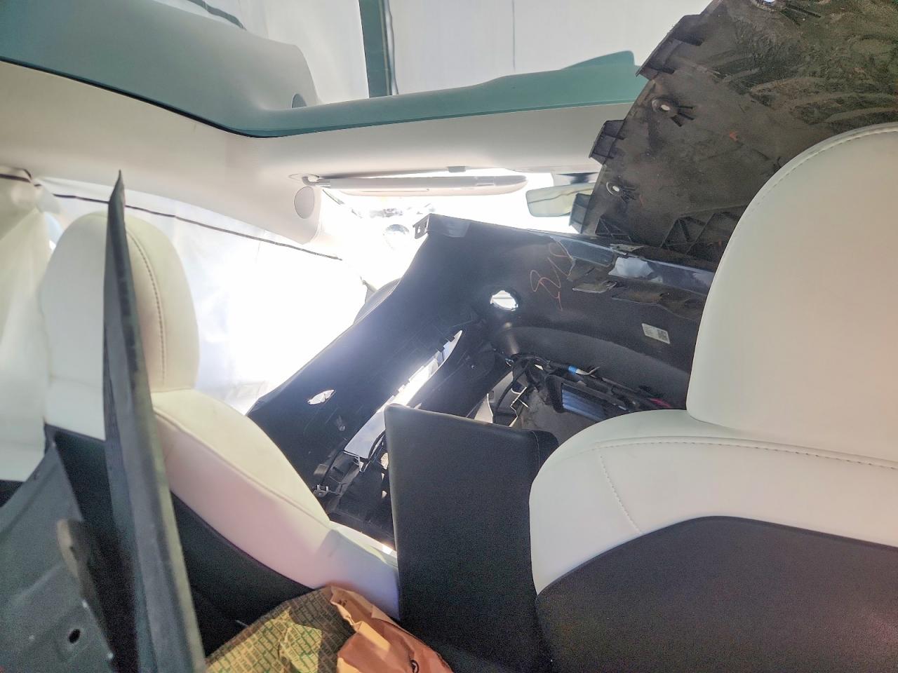 2023 TESLA MODEL 3 photo 8