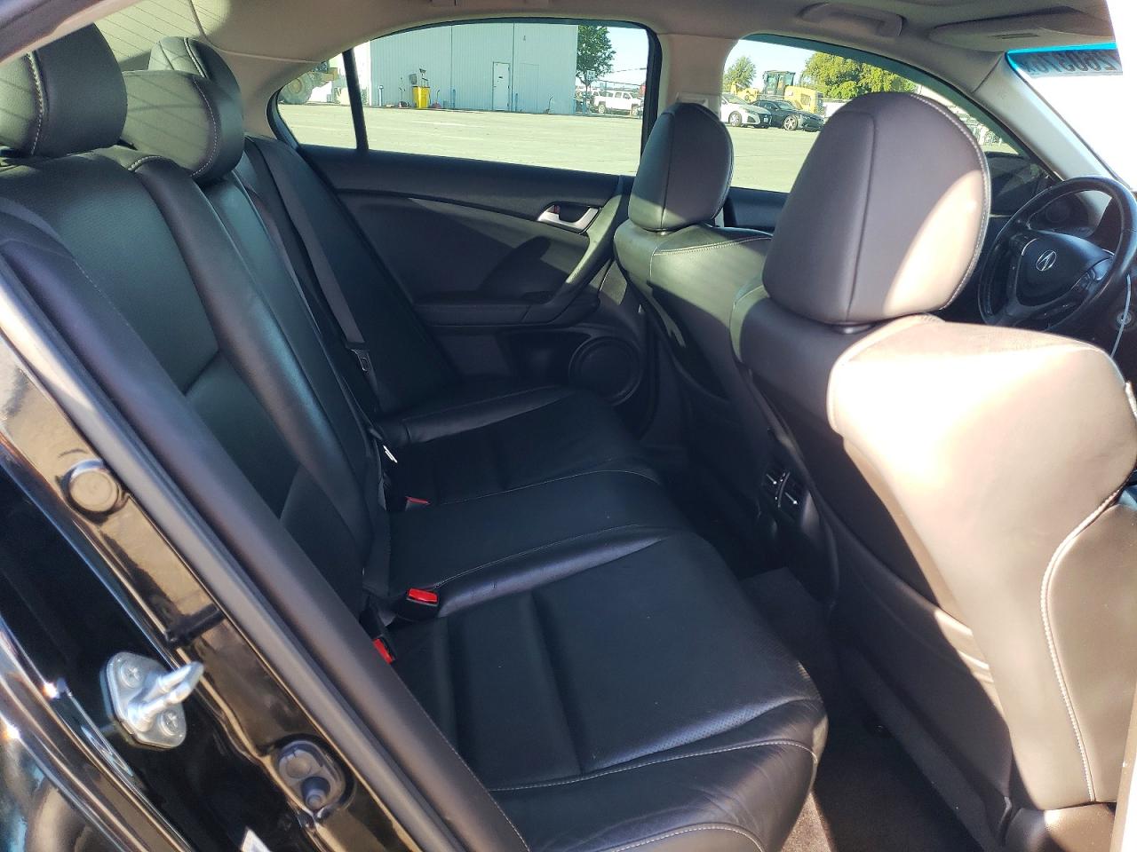 2011 ACURA TSX photo 28