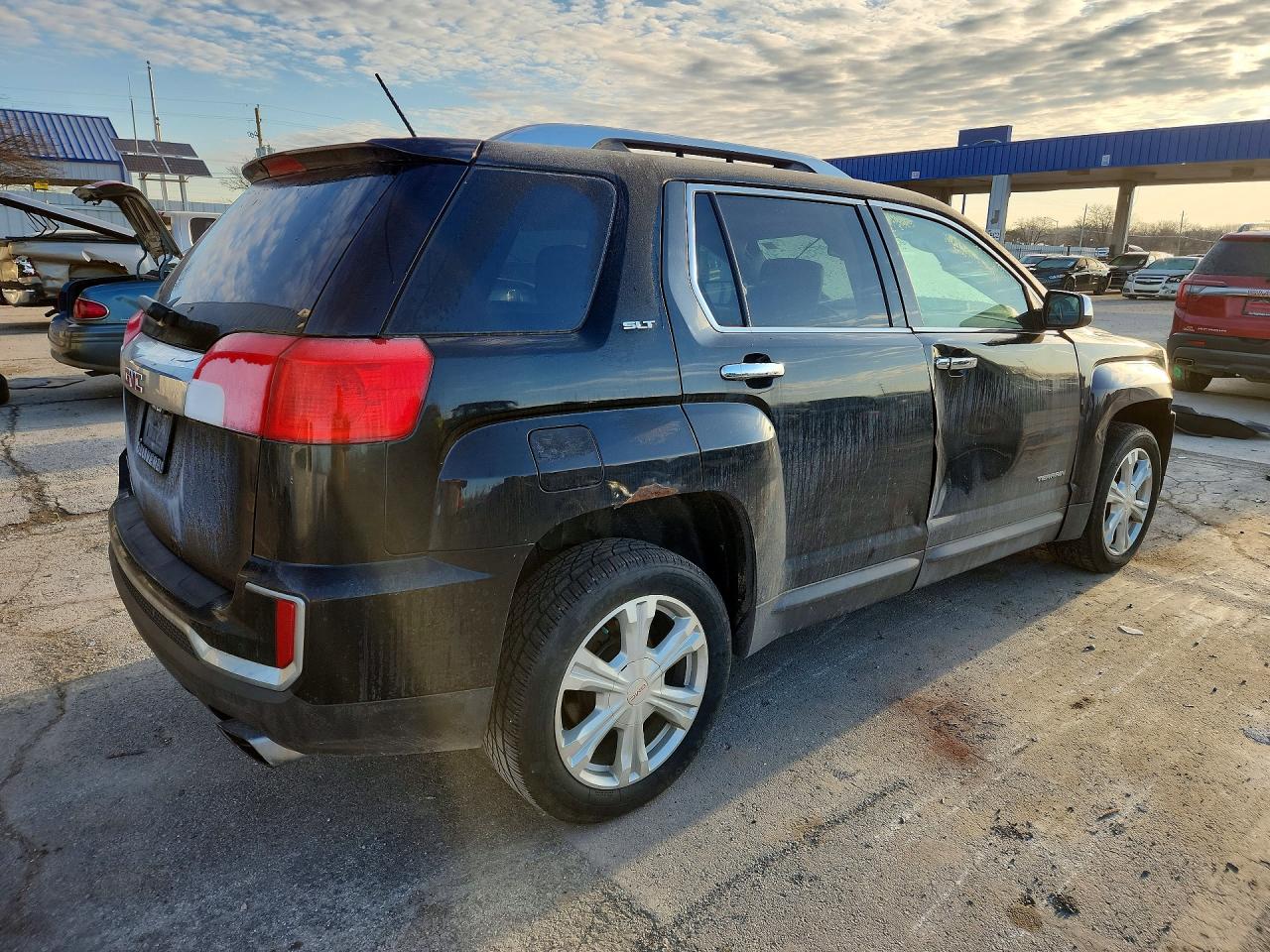 2017 GMC TERRAIN SLT photo 3