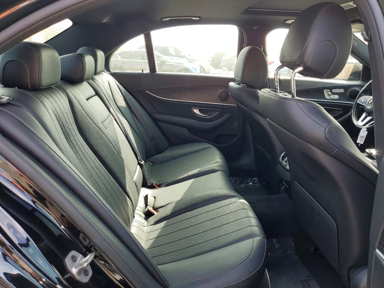 2020 MERCEDES-BENZ E 350 photo 10