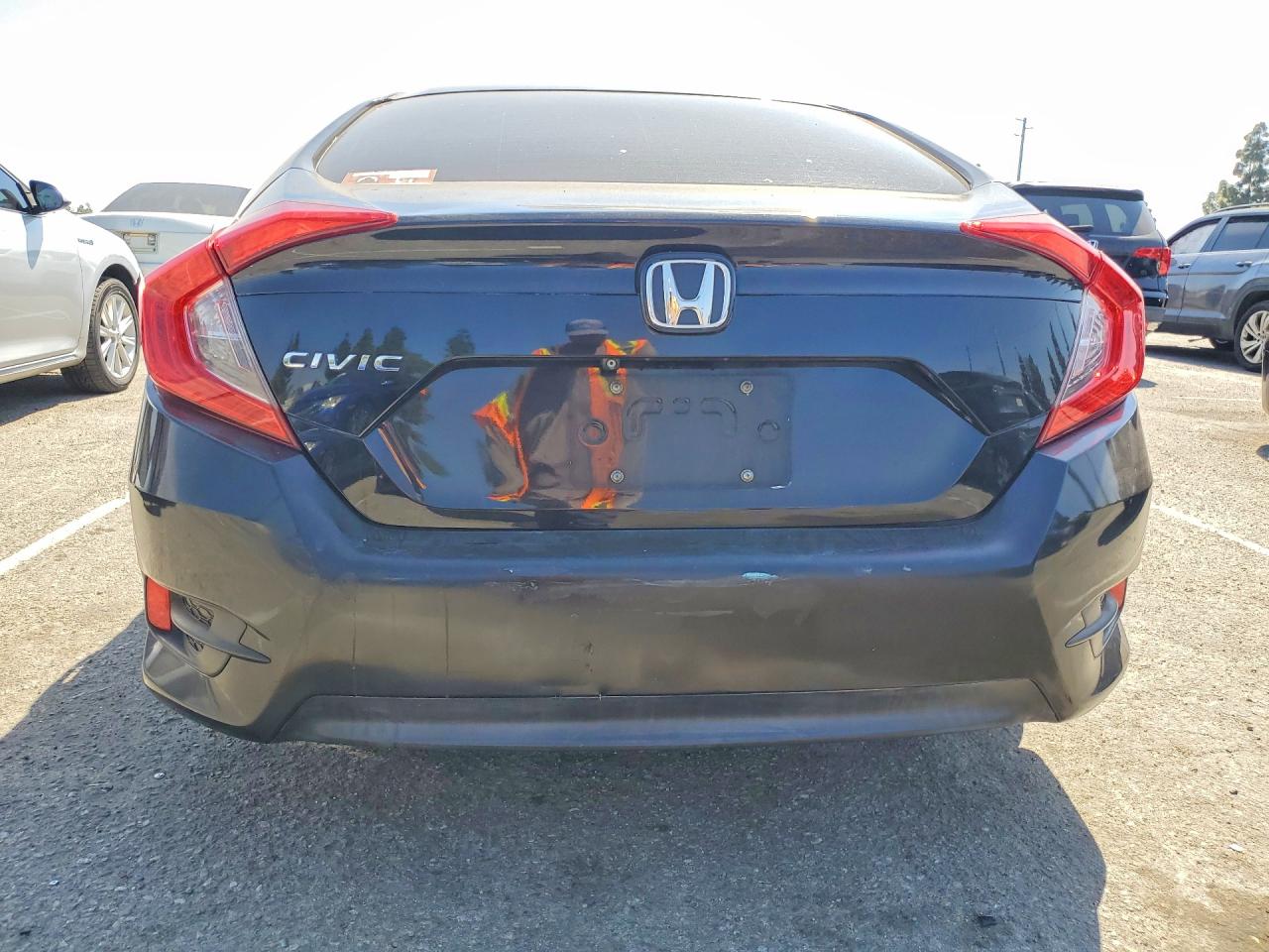 2016 HONDA CIVIC EX photo 11