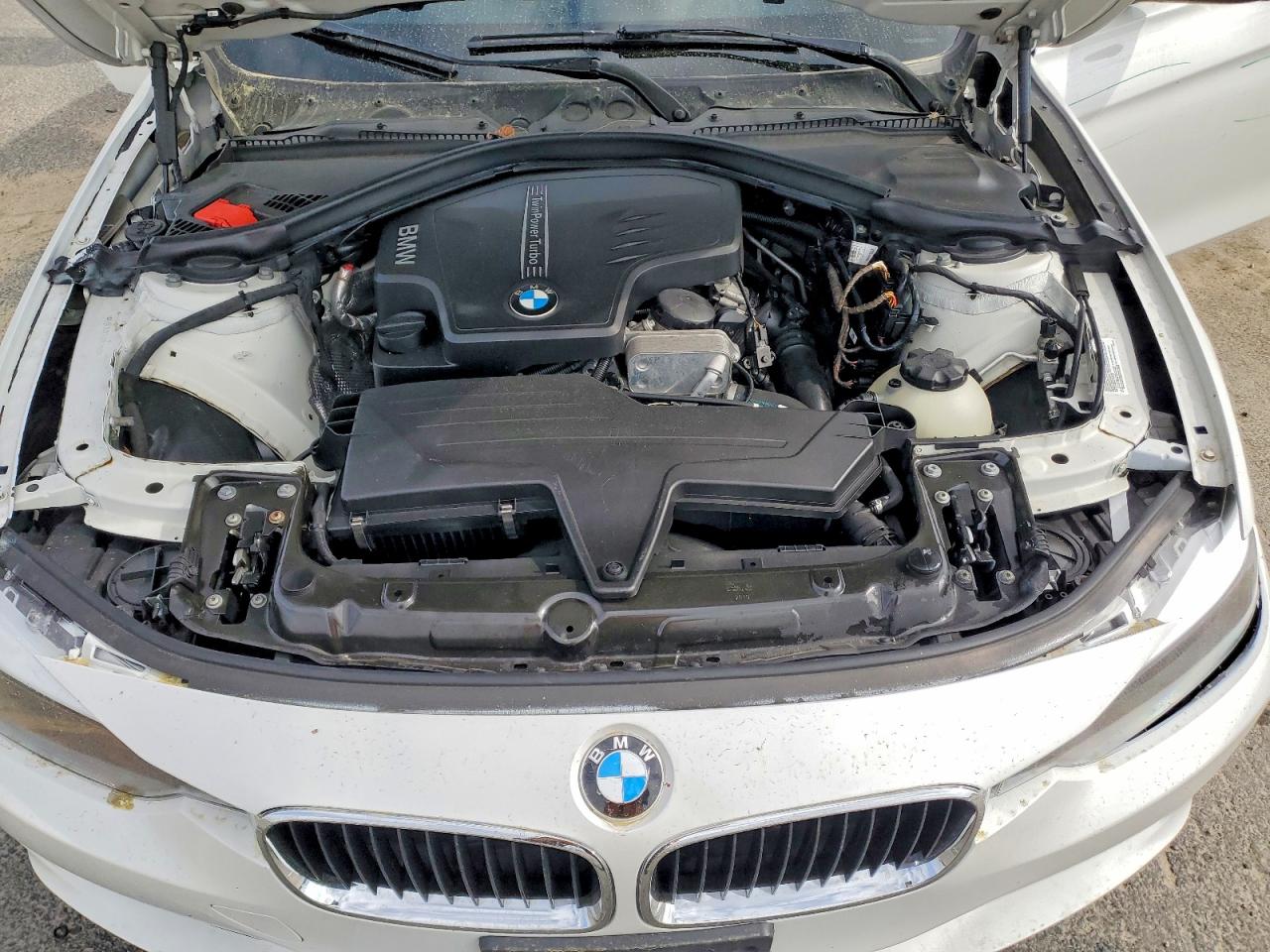 2014 BMW 320 I XDRIVE photo 11