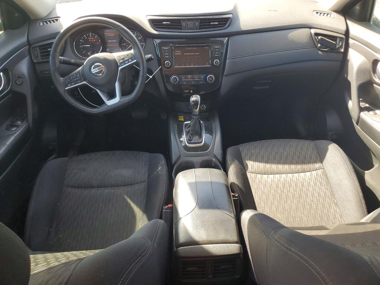 2019 NISSAN ROGUE S photo 8