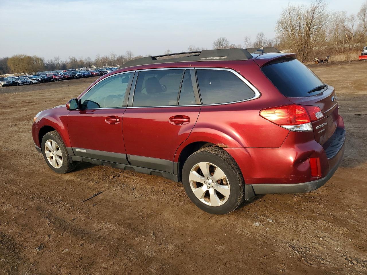 2011 SUBARU OUTBACK 2.5I LIMITED photo 2