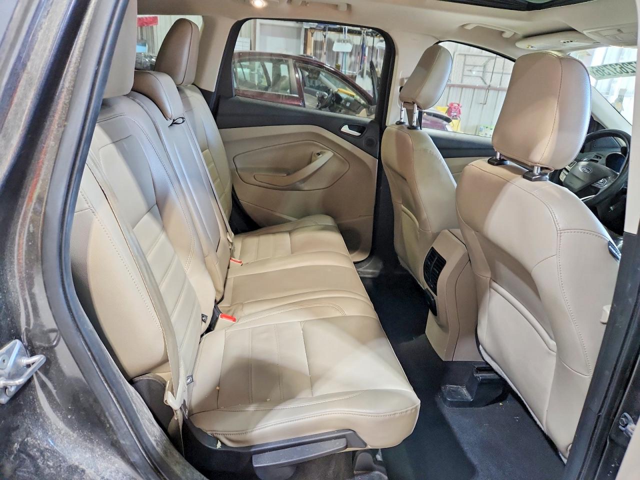 2018 FORD ESCAPE TITANIUM photo 31