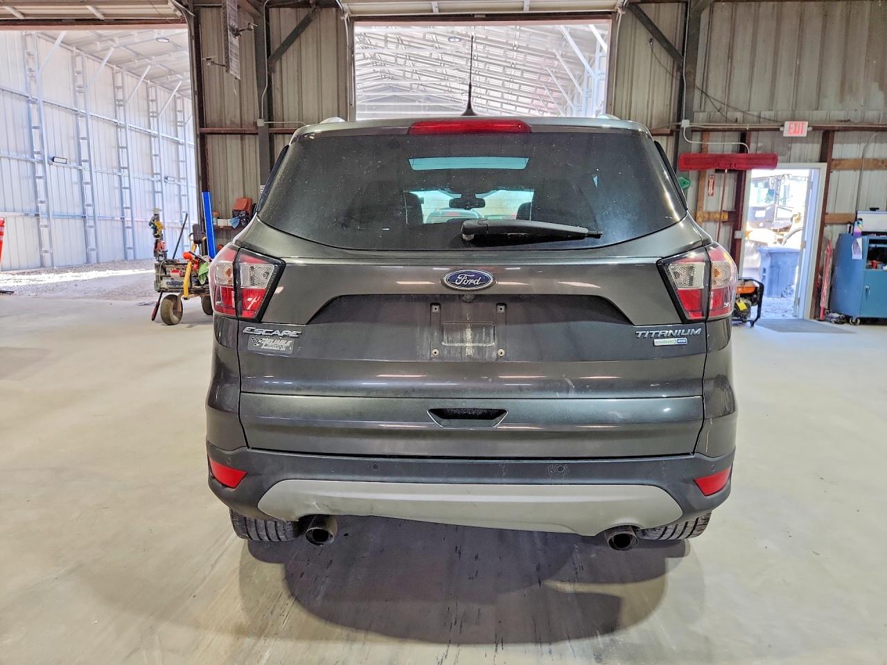 2018 FORD ESCAPE TITANIUM photo 16