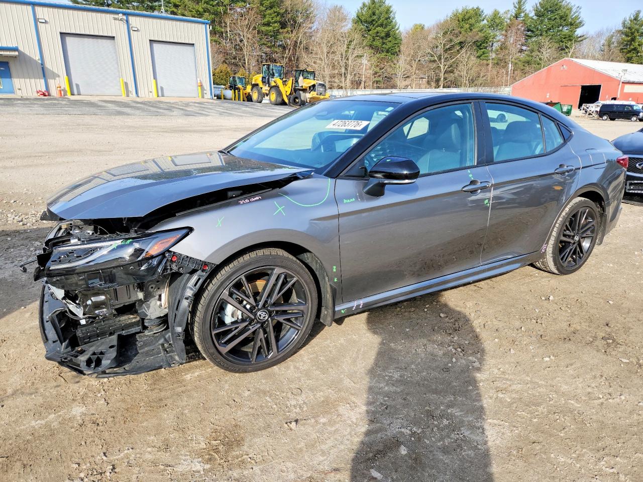 2025 TOYOTA CAMRY