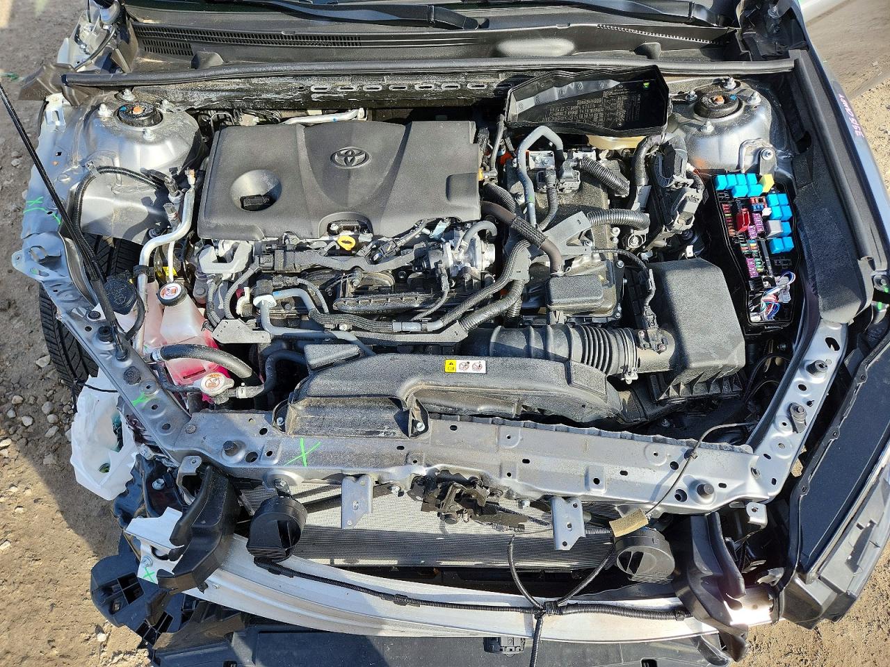 2025 TOYOTA CAMRY XSE photo 31