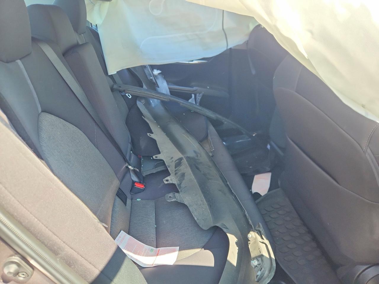 2024 TOYOTA CAMRY LE photo 28