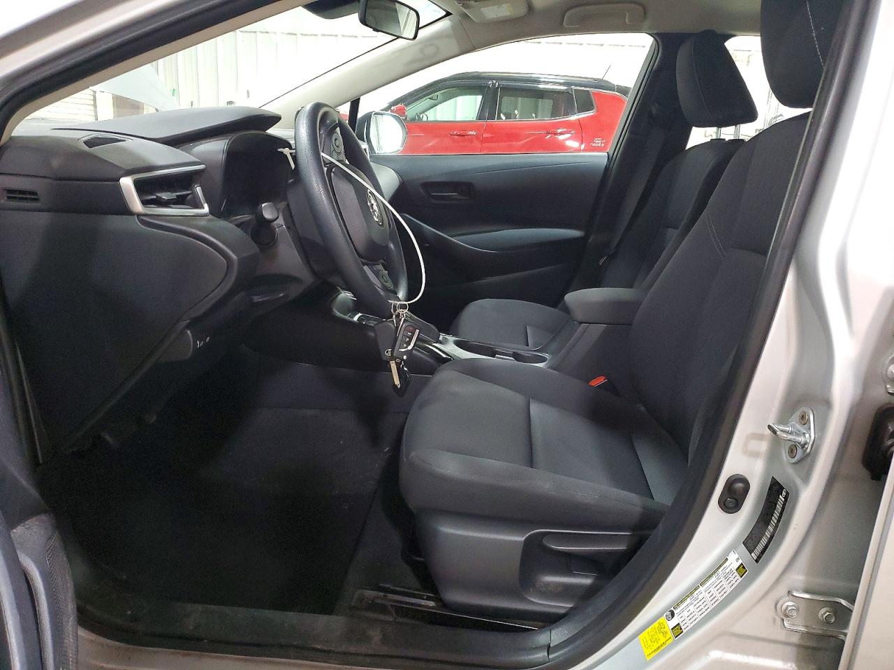2023 TOYOTA COROLLA LE photo 7