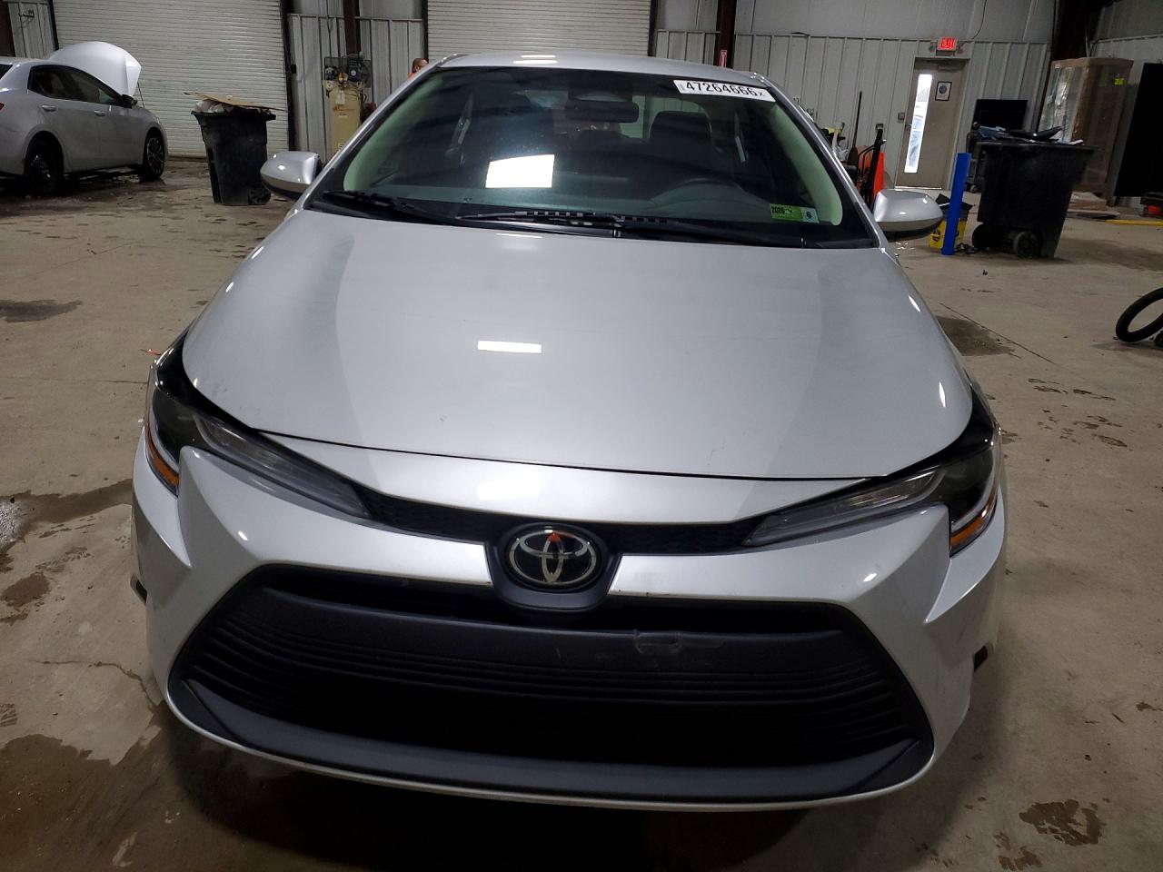 2023 TOYOTA COROLLA LE photo 5