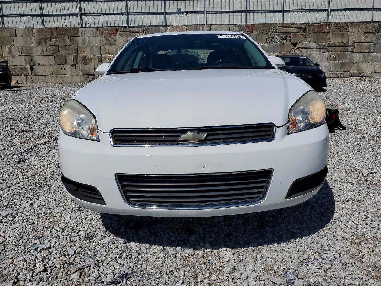 2010 CHEVROLET IMPALA LT photo 5