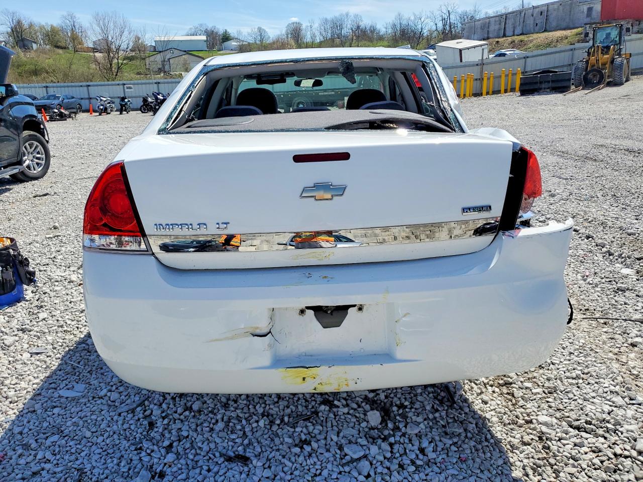 2010 CHEVROLET IMPALA LT photo 6