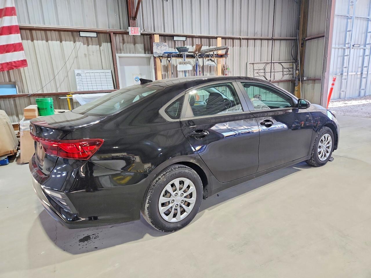 2021 KIA FORTE FE photo 5