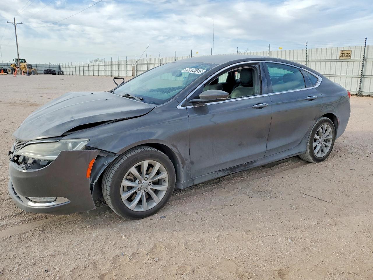 2015 CHRYSLER 200