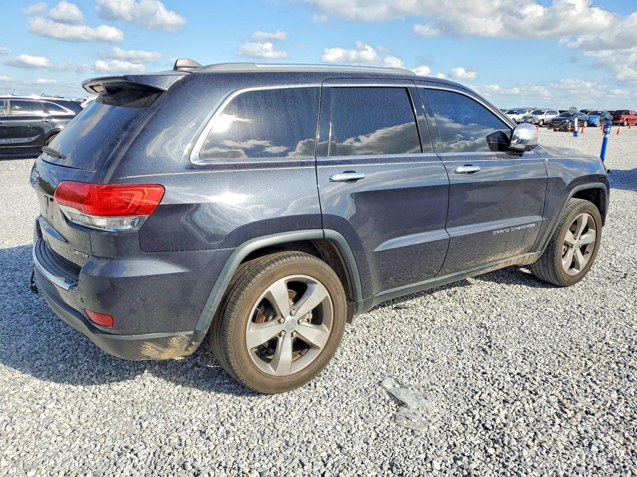 2015 JEEP GRAND CHEROKEE LIMITED photo 3
