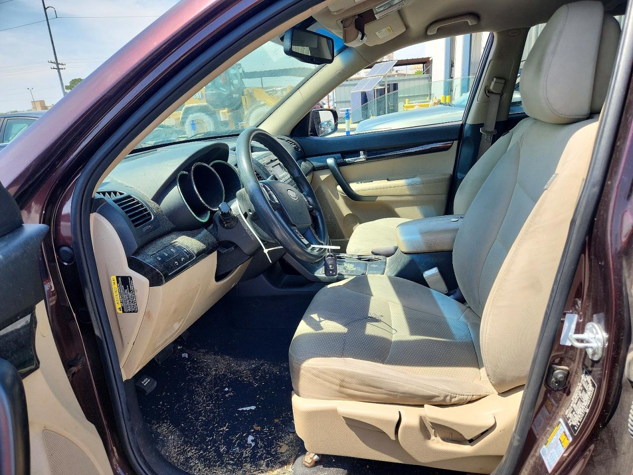 2011 KIA SORENTO LX photo 13