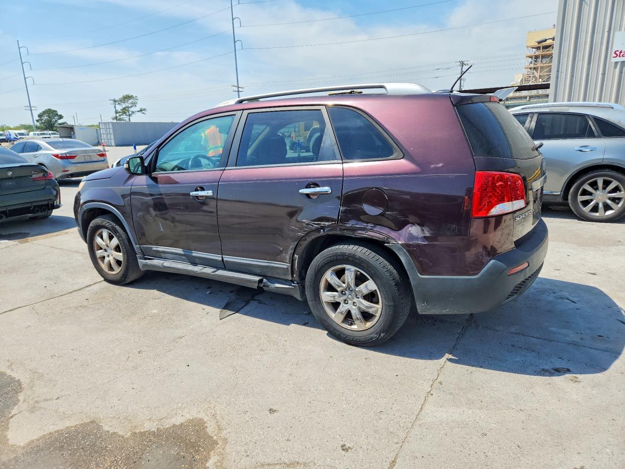 2011 KIA SORENTO LX photo 3