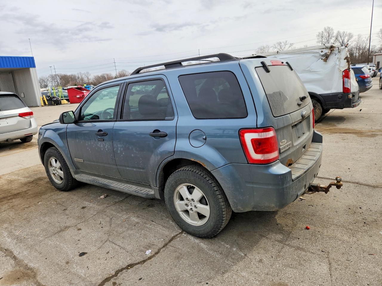 2011 FORD ESCAPE XLT photo 4