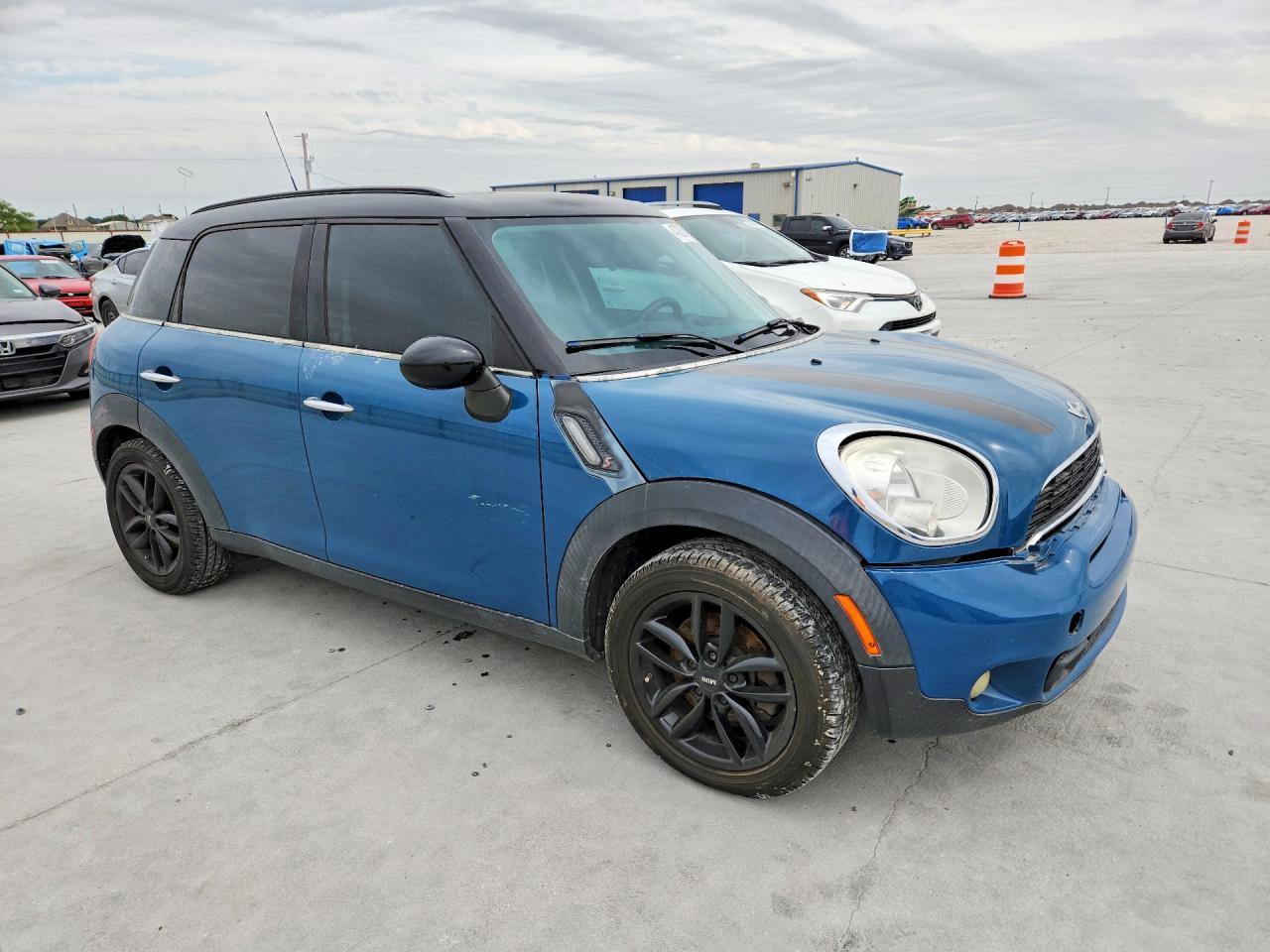 2011 MINI COOPER S COUNTRYMAN photo 7