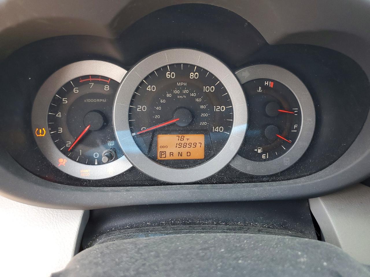 2010 TOYOTA RAV4 BASE photo 9