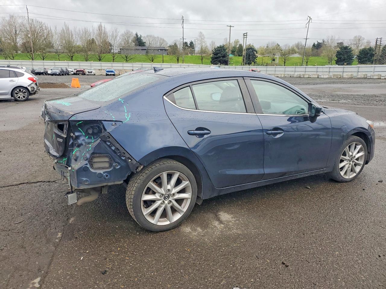 2017 MAZDA 3 TOURING photo 3