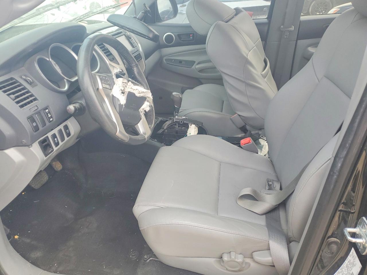 2013 TOYOTA TACOMA V6 photo 19