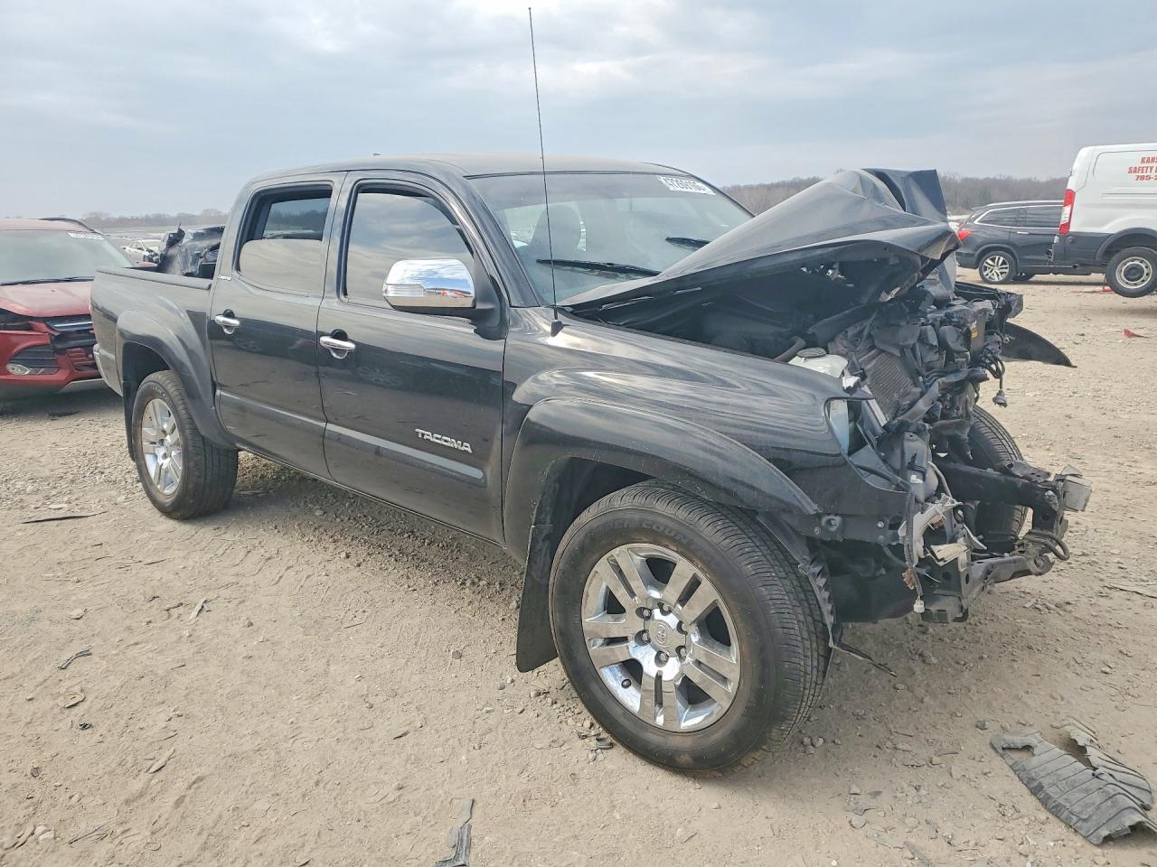 2013 TOYOTA TACOMA V6 photo 10