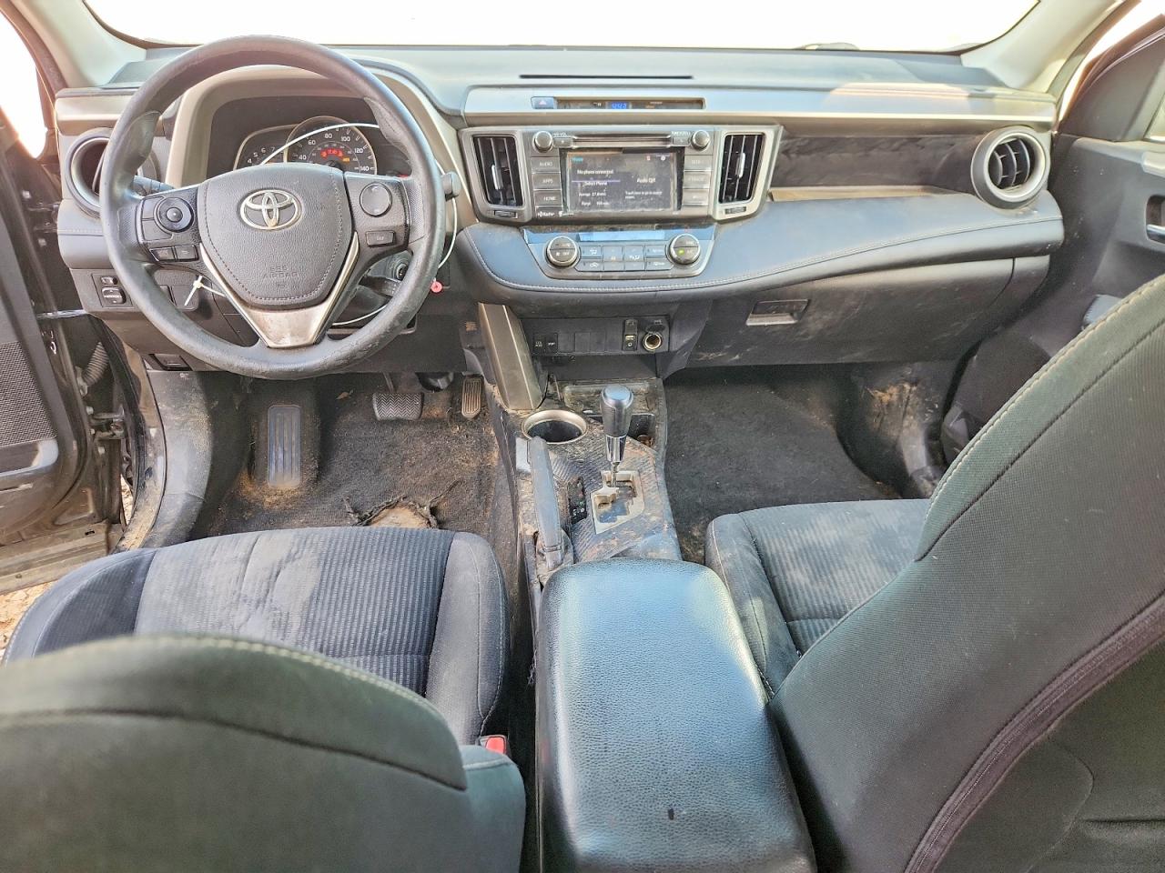2014 TOYOTA RAV4 XLE photo 8
