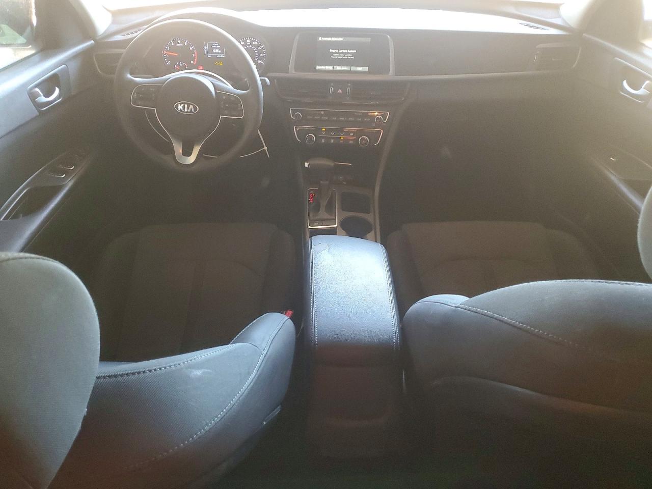 2018 KIA OPTIMA LX photo 8