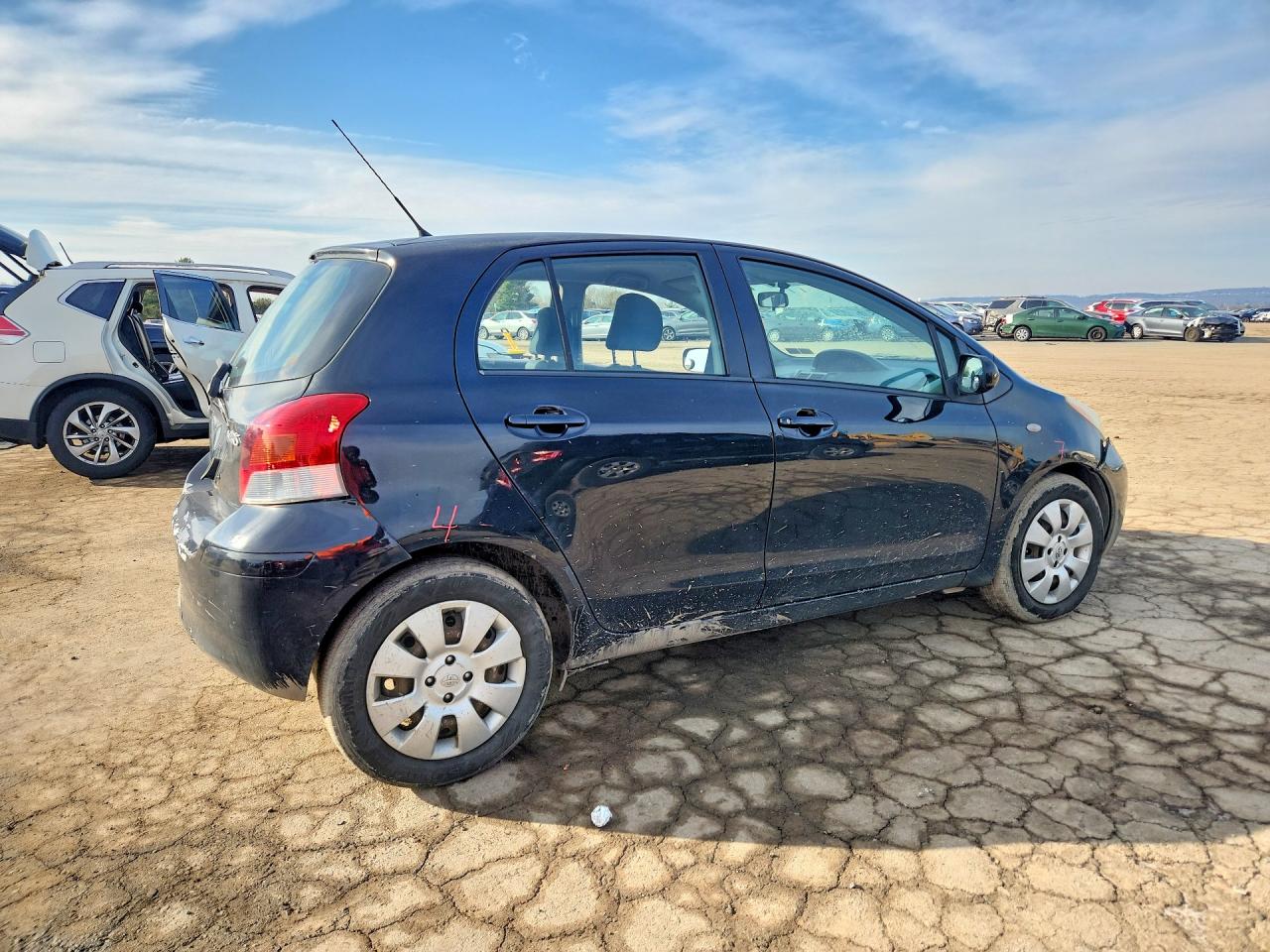 2009 TOYOTA YARIS BASE photo 7