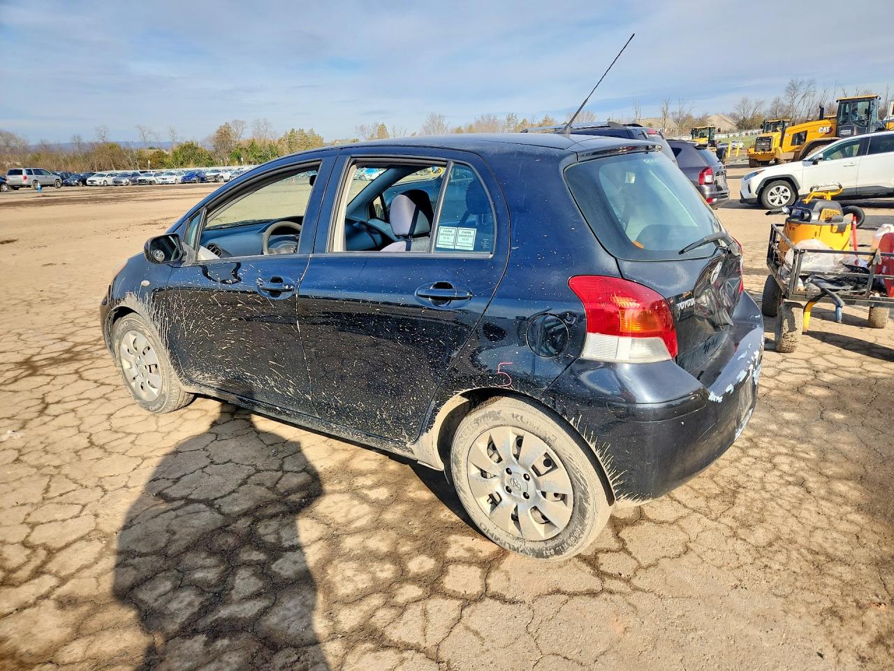 2009 TOYOTA YARIS BASE photo 4