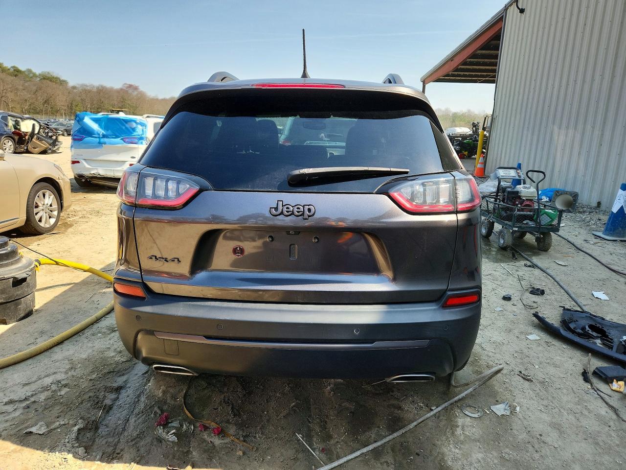 2021 JEEP CHEROKEE LATITUDE LUX photo 16